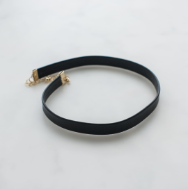 black-leather-choker-necklace