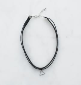 layered-choker-necklace